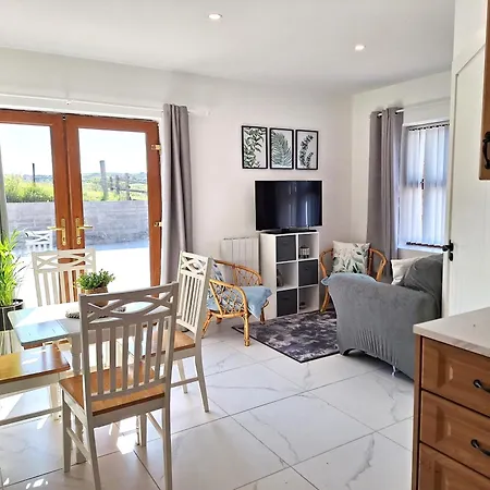 Sandys Shore * Donegal Town