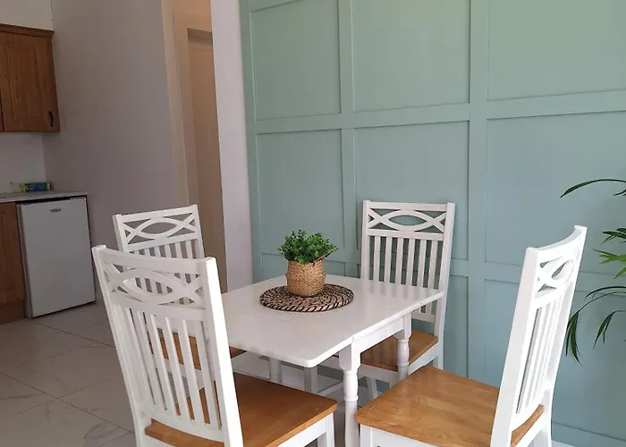 Sandys Shore Apartment
